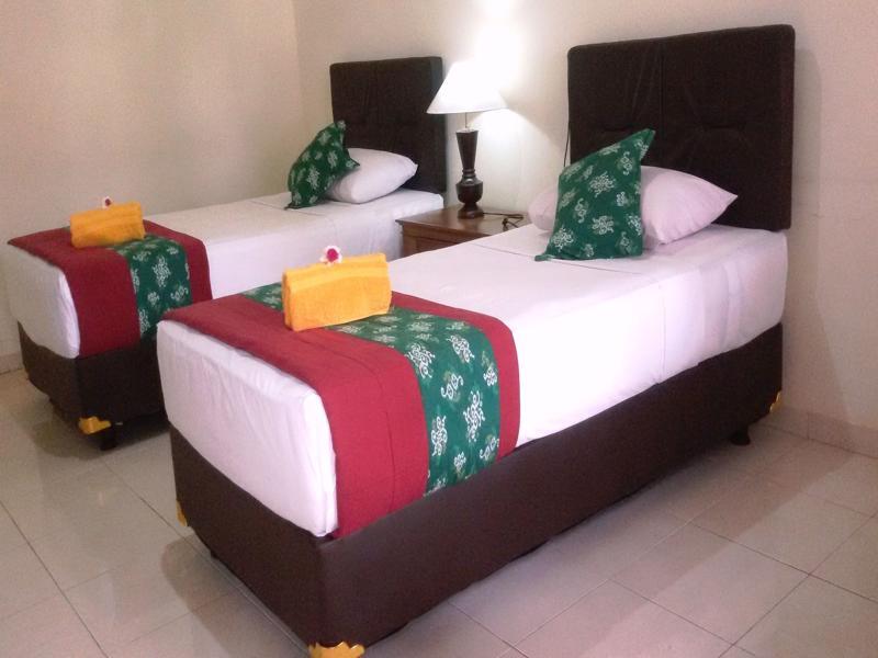 Lovina Beach Hotel Pabean Buleleng Exterior foto