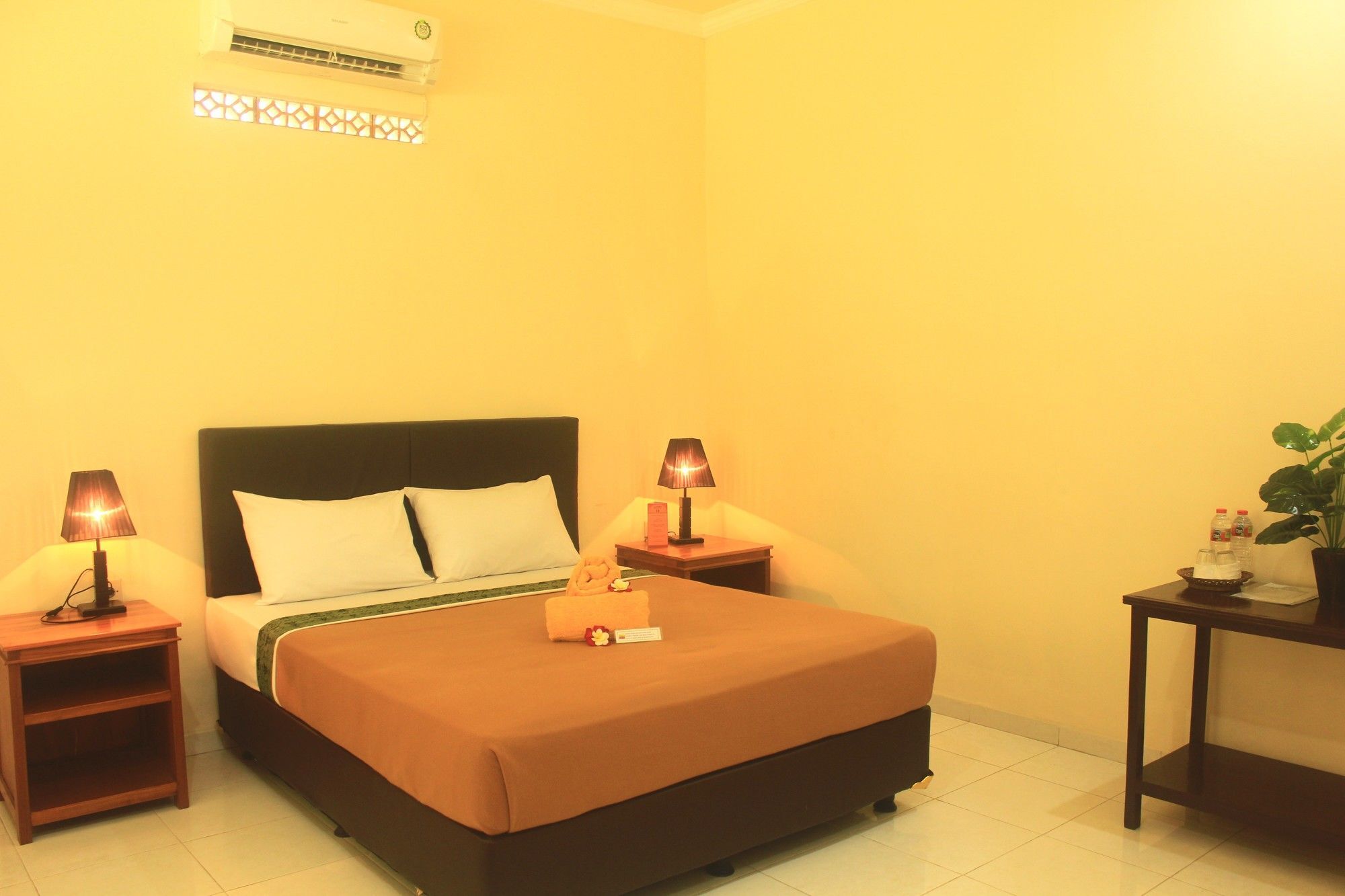 Lovina Beach Hotel Pabean Buleleng Exterior foto