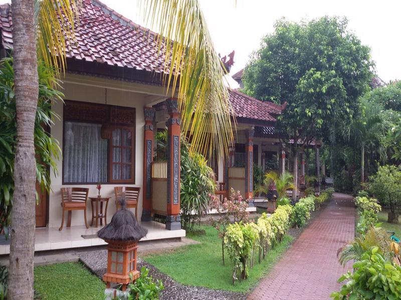 Lovina Beach Hotel Pabean Buleleng Exterior foto